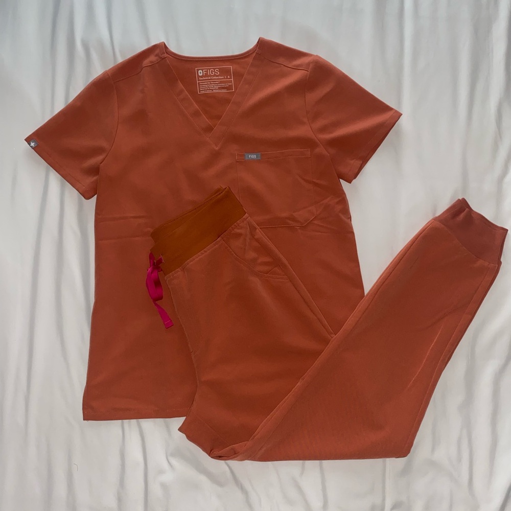 Figs Scrubs Catarina Top and Zamora Joggers
